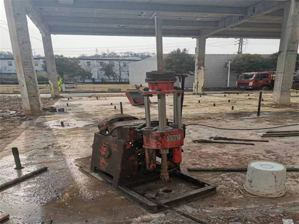 波莲镇袖阀管小导管注浆加固施工工艺